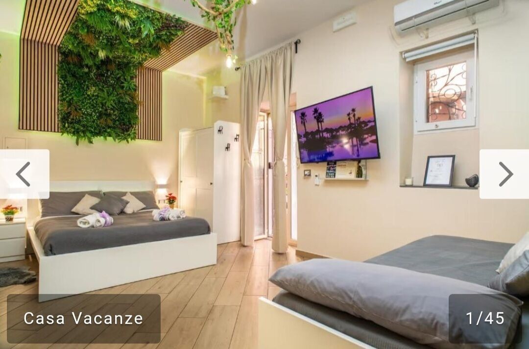 1 bedroom, desk, travel crib, WiFi