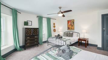 2 Schlafzimmer, Bügeleisen/Bügelbrett, WLAN, Bettwäsche