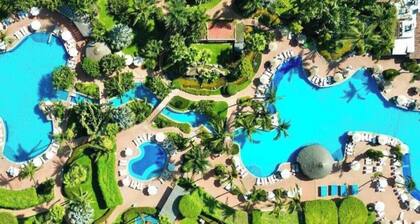 Cozy 3 bedroom Family Beach Condo in beachfront Resort in Puerto Vallarta!