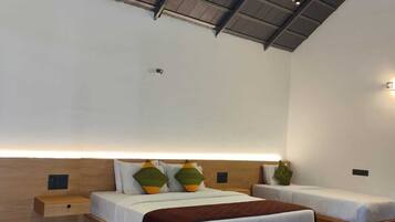 Luxury Villa | Egyptian cotton sheets, premium bedding, free WiFi, bed sheets