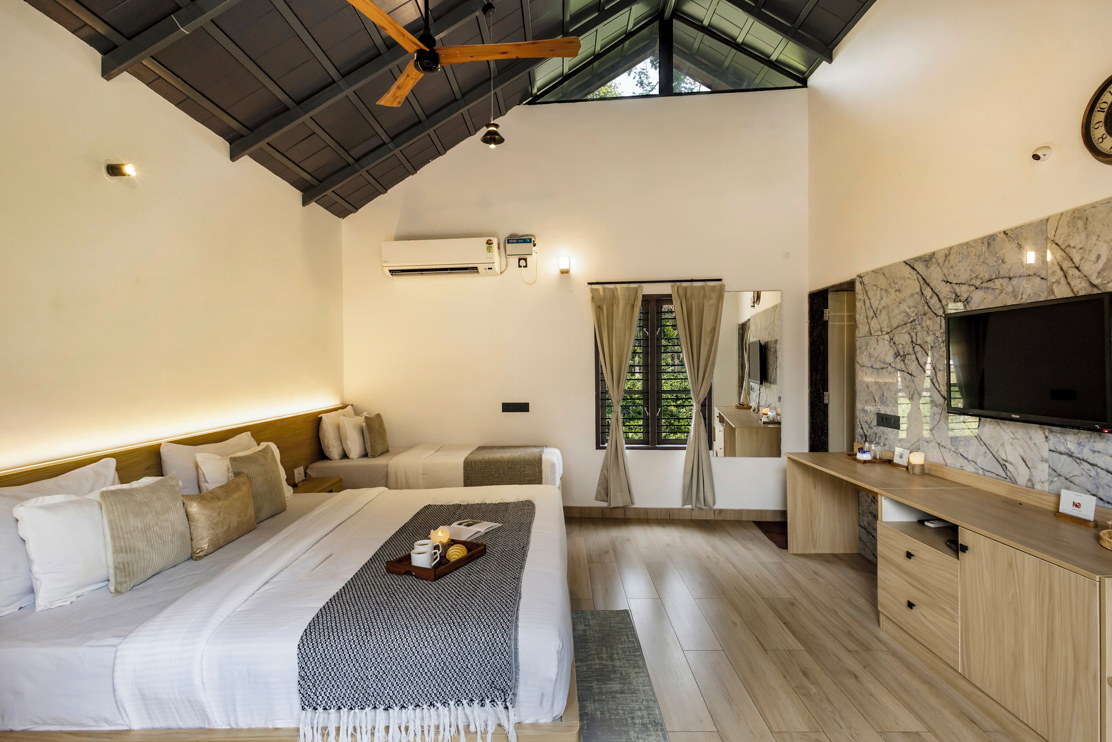 Premium Room | Egyptian cotton sheets, premium bedding, free WiFi, bed sheets