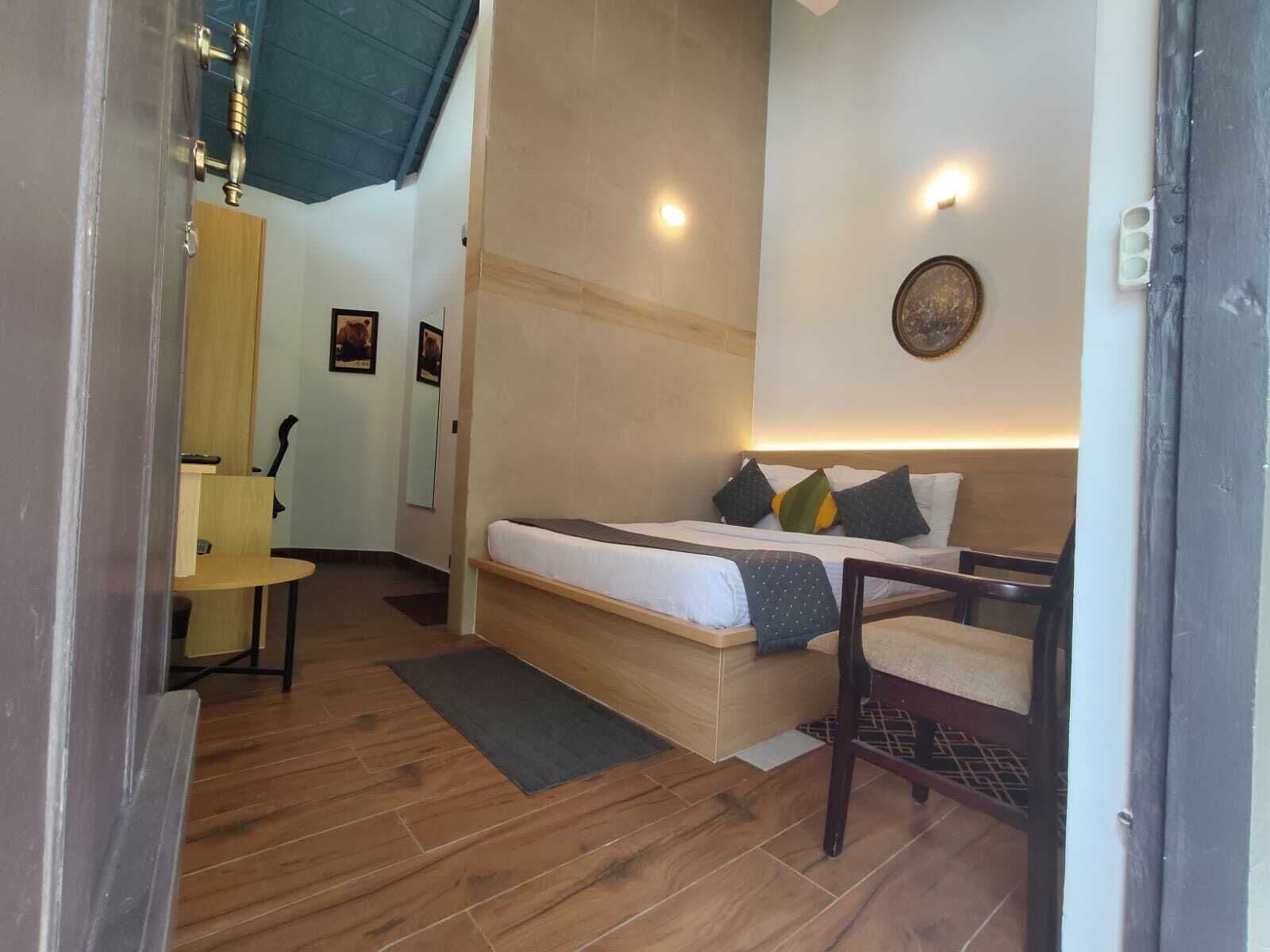 Standard Room | Egyptian cotton sheets, premium bedding, free WiFi, bed sheets