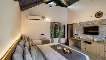 Premium Room | Egyptian cotton sheets, premium bedding, free WiFi, bed sheets
