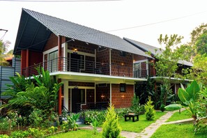 Front of property - Avocado Cottages by Alaya stays (Somvarpet)
