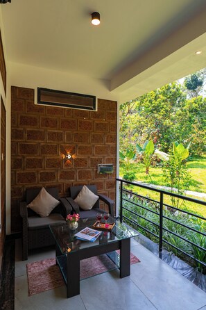 Deluxe Room | Balcony - Avocado Cottages by Alaya stays (Somvarpet)