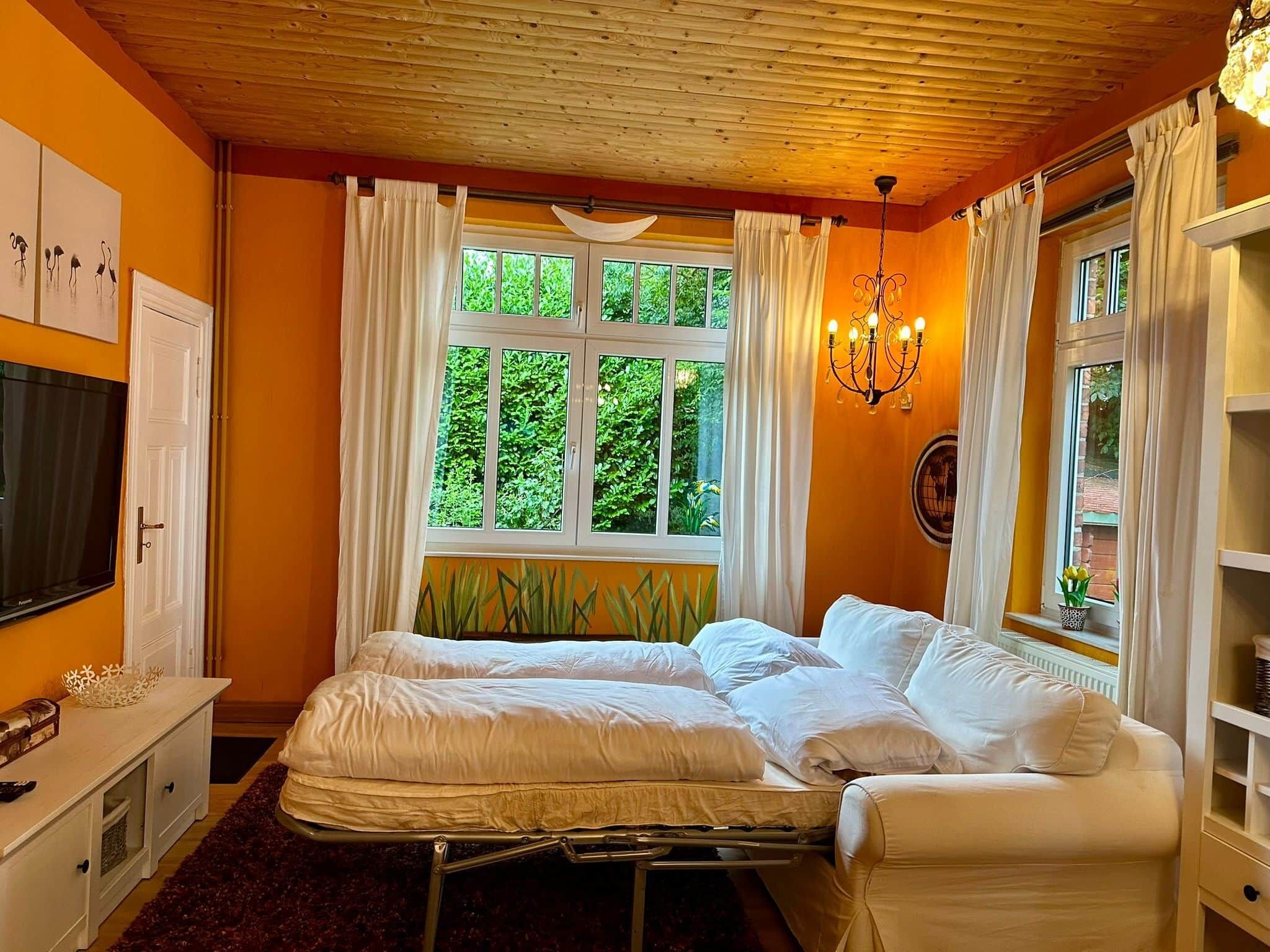 4 bedrooms, in-room safe, iron/ironing board, free WiFi