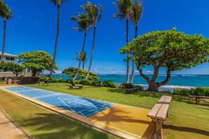 Sport court - Kapaa Shore Oceanview Penthouse C324 (Kapaa)