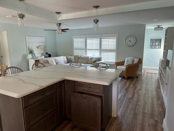 Interior - Charming 3-bedroom house with heated pool in peaceful Boynton Beach/near Delray (Boynton Beach)