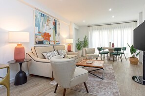 Smart TV - Bright Apartment in city center. San Pablo Terrace (Cordoba)