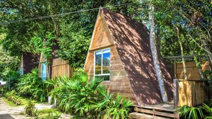 舒適小屋, 湖景 | 高級寢具、羽絨被、Select Comfort 床墊、迷你吧