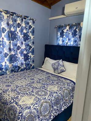 Iron/ironing board, free WiFi