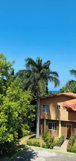 Façade de lâhĂ©bergement