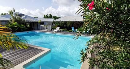 Bungalow au Marin M020 - 2 chambres piscine
