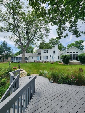 Exterior - Spacious coastal farmhouse with modern ammenities on beautiful Lake Huron! (Tawas City)