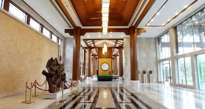 Chongqing Lvgong Resort Hotel