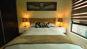 2 habitaciones, tabla de planchar con plancha, wifi y ropa de cama