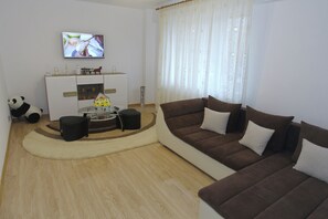 Living area - The Apartement Sinaia (Sinaia)