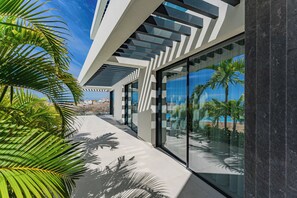 Exterior detail - Incredible luxury villa for an unfrogetable vacation (Adeje)