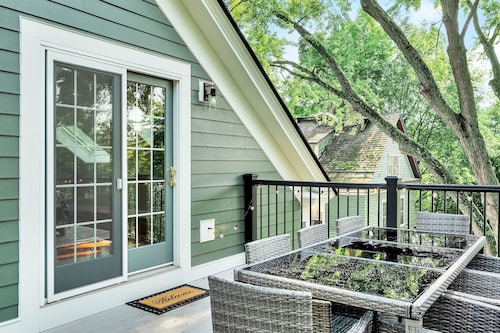 The Grand Mare Travers | Award Winning Restoration | Huge | Sleeps 8 | Luxury