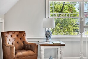 Interior - The Grand Mare Travers | Award Winning Restoration | Huge | Sleeps 8 | Luxury (Saratoga Springs)