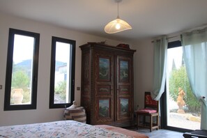 3 slaapkamers, gratis wifi, beddengoed