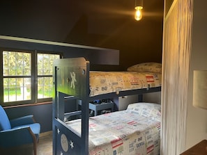 3 chambres, bureau, fer et planche Ă repasser, Wi-Fi