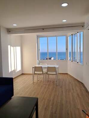 Apartment, Smoking | 1 bedroom
