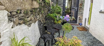 Grand Lakeland Stone Town House