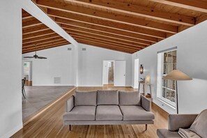 House | 3 bedrooms, desk, Internet - Casa Natalia 3 Bedroom Home With Pool Near Hard Rock Casino (Hollywood)