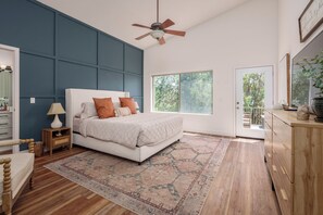 3 室のベッドルーム、デスク、アイロン / アイロン台、WiFi (無料)