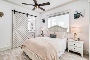 4 chambres, fer et planche à repasser, accès Internet, draps fournis