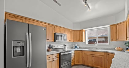 Cottonwoods 477