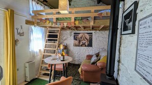 Interior - Grade 2 Listed Lakeland Bothy & Sauna in Caldbeck (Caldbeck)