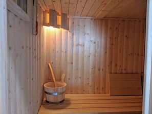 Sauna - Grade 2 Listed Lakeland Bothy & Sauna in Caldbeck (Caldbeck)