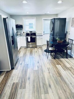 Private kitchen - 2BR Swamp Rabbit Getaway (Greenville)