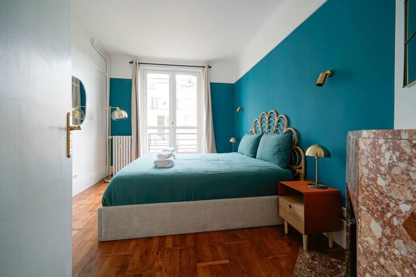 1 soverom, skrivebord, strykejern/-brett og wi-fi