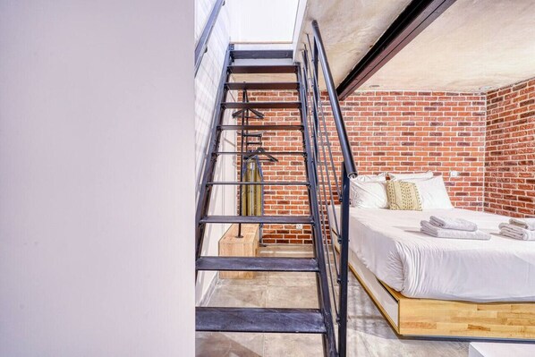 1 bedroom, desk, iron/ironing board, WiFi - Apartment near Rue de Charonne (Paris)