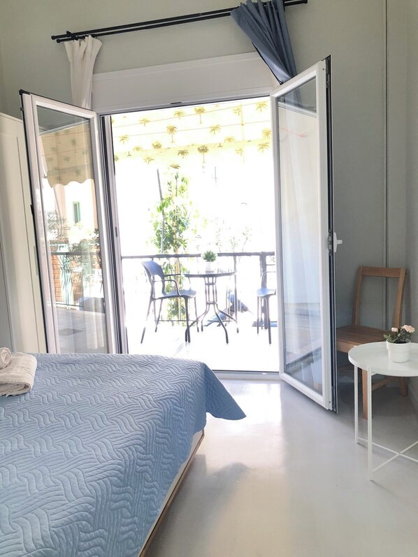 3 bedrooms, iron/ironing board, WiFi, bed sheets - Nasos Aegina Apartment (Egina)