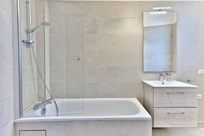 Hair dryer, towels, toilet paper