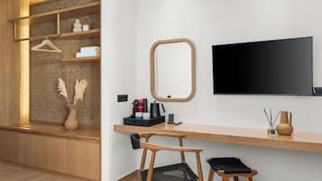 Junior Suite, Pool View | Premium bedding, in-room safe, soundproofing, free WiFi