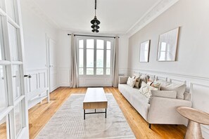 Living area - Apartment Panoramic view of the capital (Puteaux)