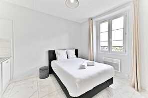 Wi-Fi gratuit, draps fournis