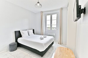 Free WiFi, bed sheets - Pleasant Studio #Montmartre #SacréCœur (Paris)