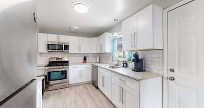 Updated 5-Bed Home w/ Basement, Hammocks & Fire Pit Near I-25 and all things fun