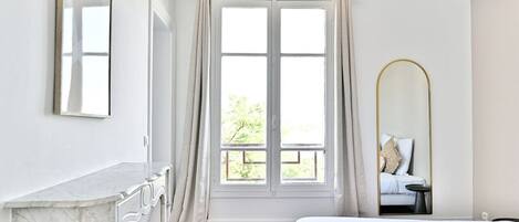 2 chambres, bureau, fer et planche à repasser, Wi-Fi