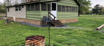 The Meadow Cabin at Horn Cabins in Manns Choice PA