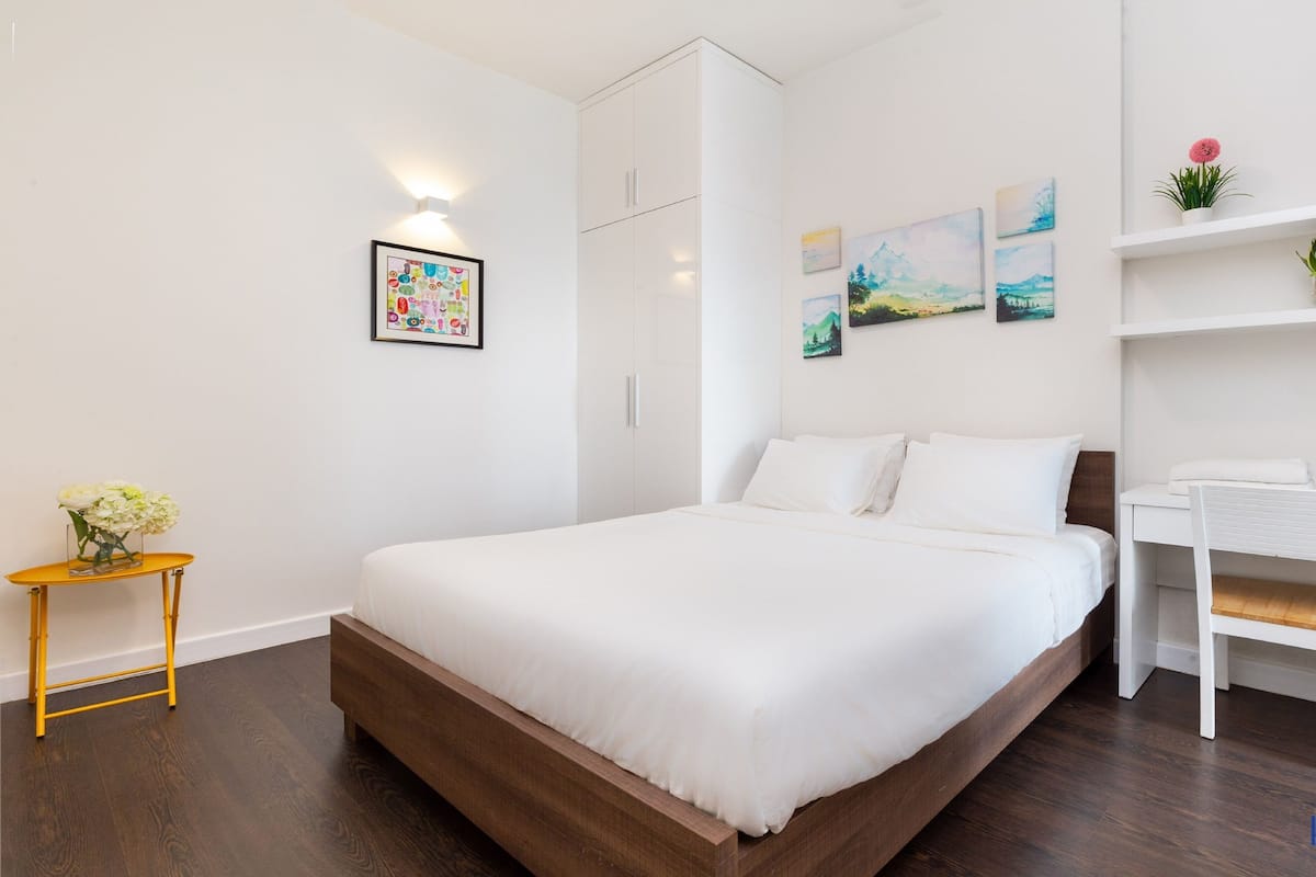 Presidential Suite, 2 Bedrooms, City View, Tower | Egyptian cotton sheets, premium bedding, down comforters