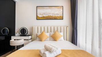 Grand Suite, 1 Bedroom, City View, Poolside | Egyptian cotton sheets, premium bedding, down duvets