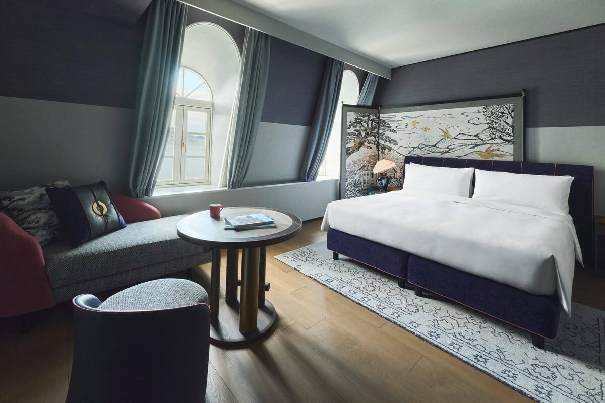 1 bedroom, down duvets, minibar, in-room safe