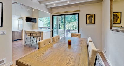 Stunning condo with deck, mountain view, and modern amenities